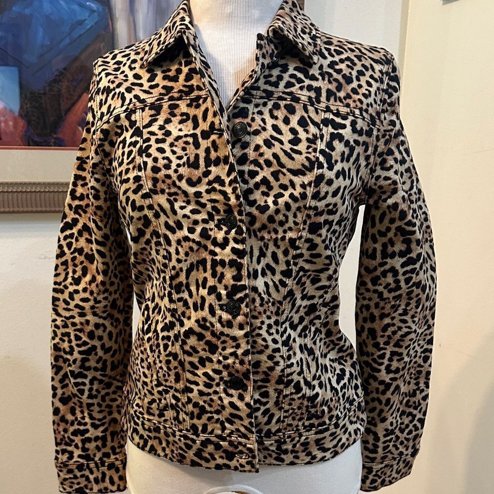 Chico’s Jacket - Leopard Print Denim Button-Up (NWT) Size 0 (SMALL)